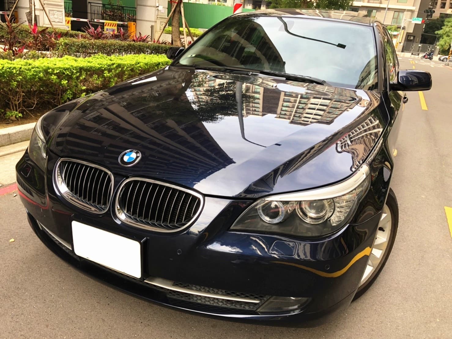 BMW E60 523